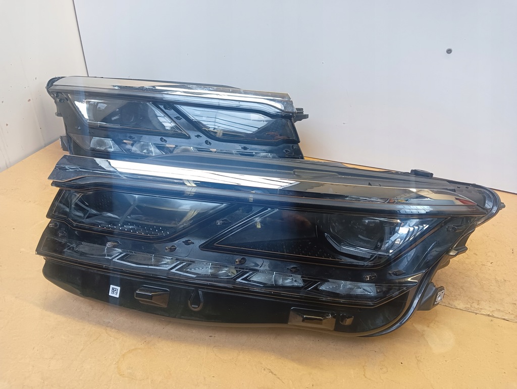 фото №3, Лампы vw touareg iii 761 r-line full led