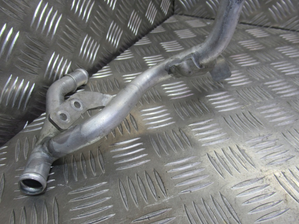 фото №2, Audi r8 шланг wody 420121481b