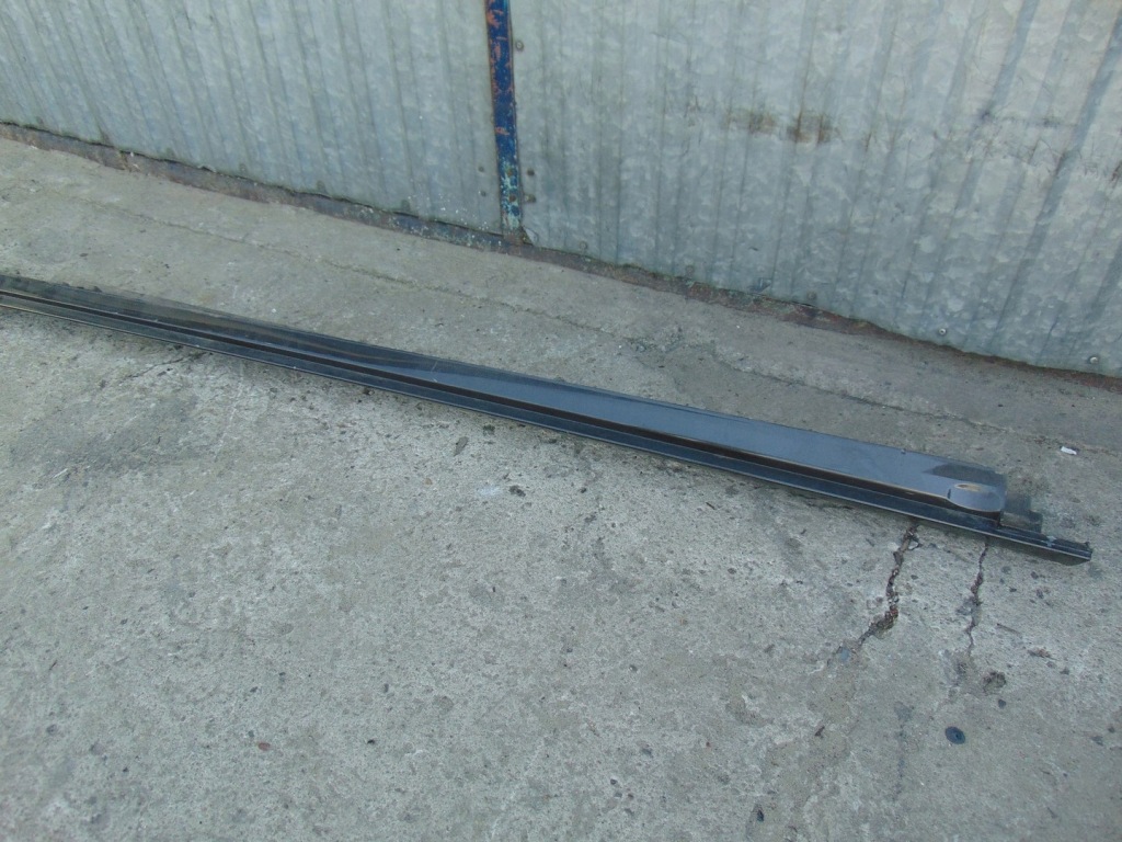 фото №11, Молдинг порог правая vw passat b8 3g0853858