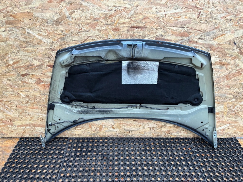 Citroen c3 ezwc kod lak. капот кришка двигуна в Україні