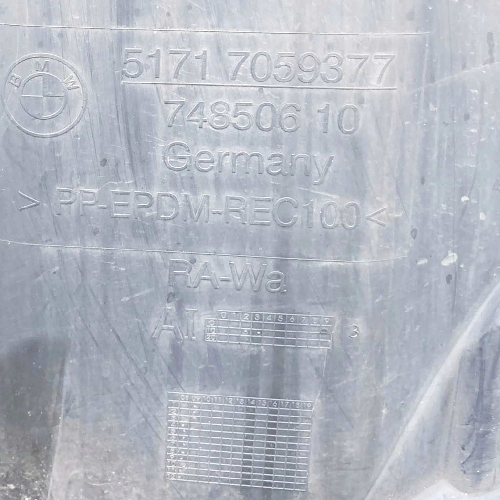 фото №6, Bmw 3 e90 e91 2009 левая сторона подкрылок передние