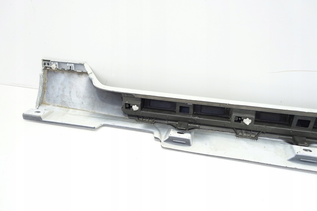 фото №15, Молдинг накладка поріг лівий сріблястий vw passat b8