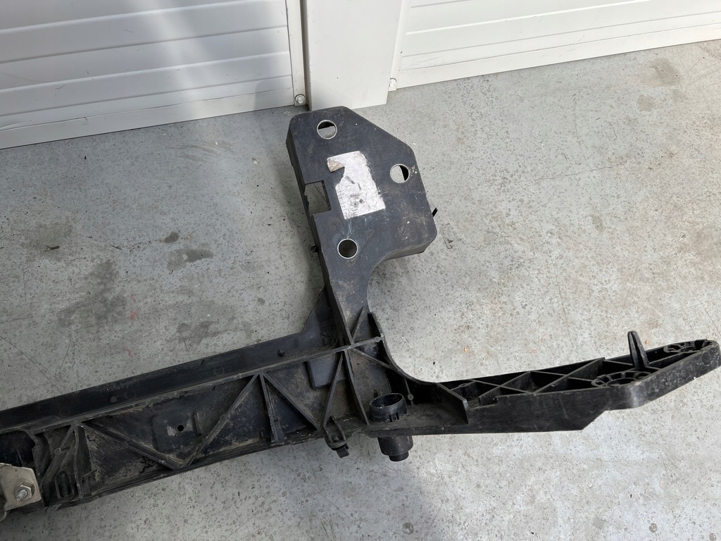 фото №11, Pas передний усилитель renault clio iii