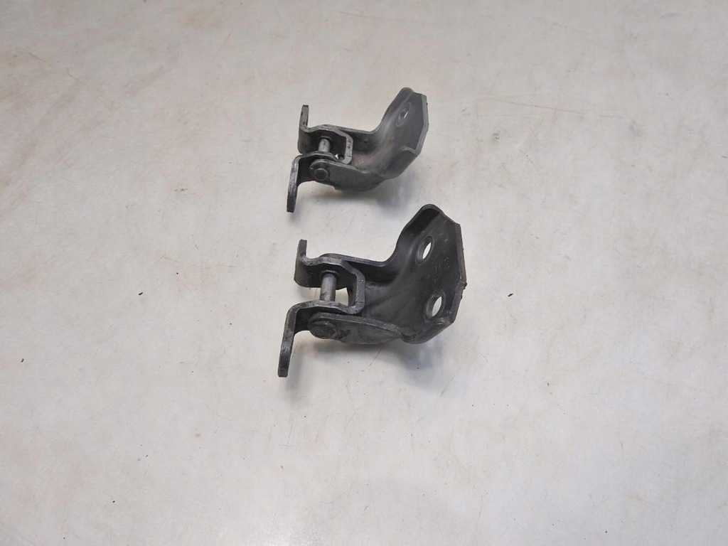 фото №5, Петли дверь правый перед 61k forester iii