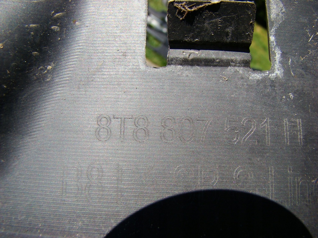 фото №8, Audi a-5 8t8 s-line накладка бампера диффузор