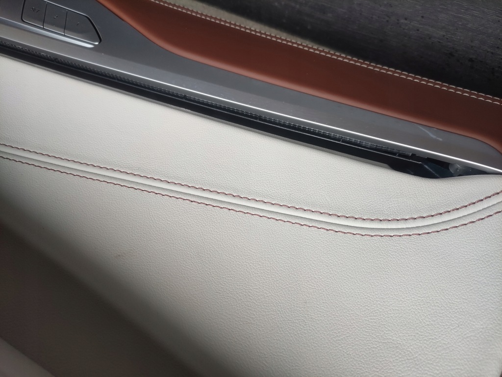 фото №9, Обивка дверь bmw 8 g16