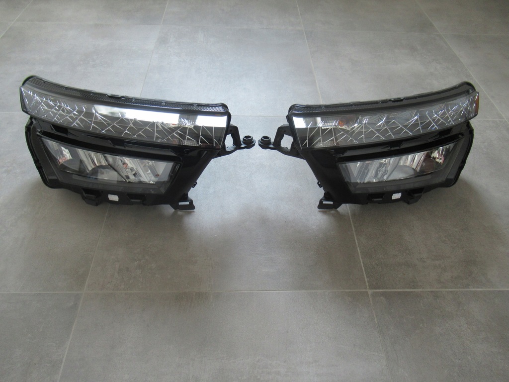 фото №1, Skoda kamiq лампа перед правая europa nowa