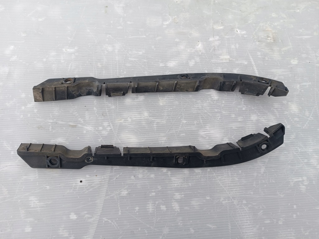 фото №2, Напрямна бампера лівий правий задня mercedes r w251