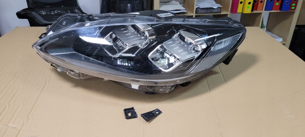 Фара перед левая ford kuga mk3 lv4b-13e015-fc европа с Разборки