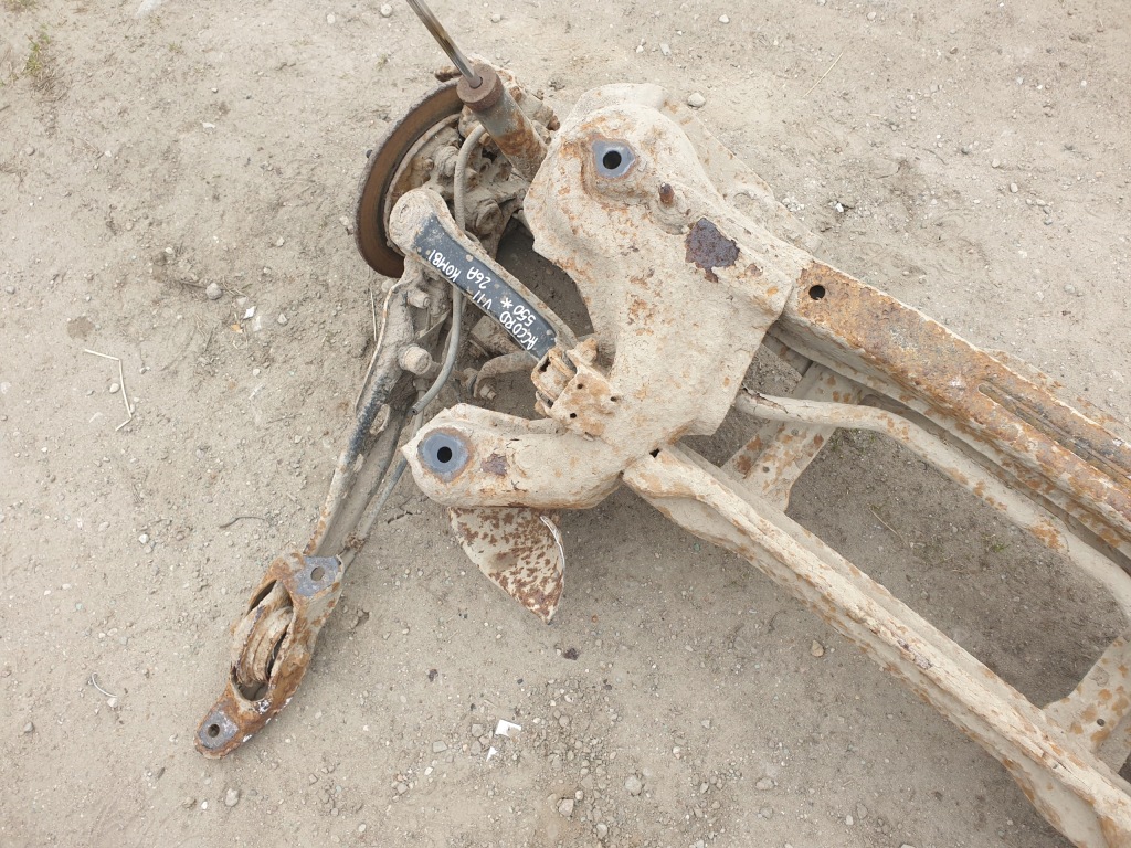 Підрамник балка задня вісь  підвіска задній honda accord vii універсал в Україні