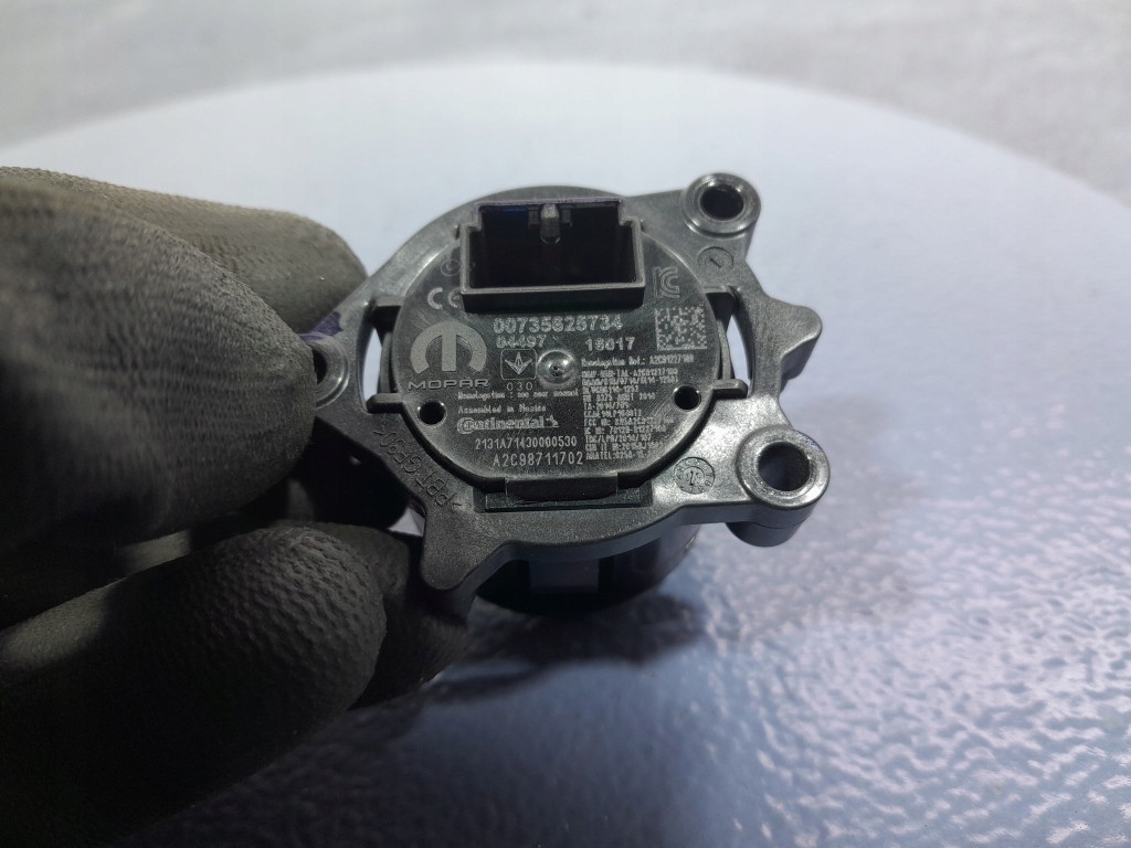 Jeep compass 2 17- ключ pilot вкладка замка Недорого