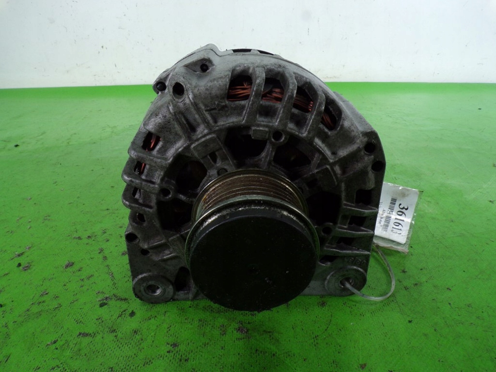 фото №1, Volvo v40 1.9 dci f9k генератор 8200537415