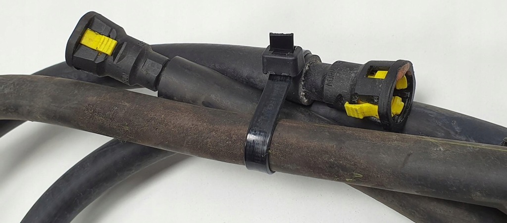 фото №2, Шланг розпилювача лампи aston martin rapide