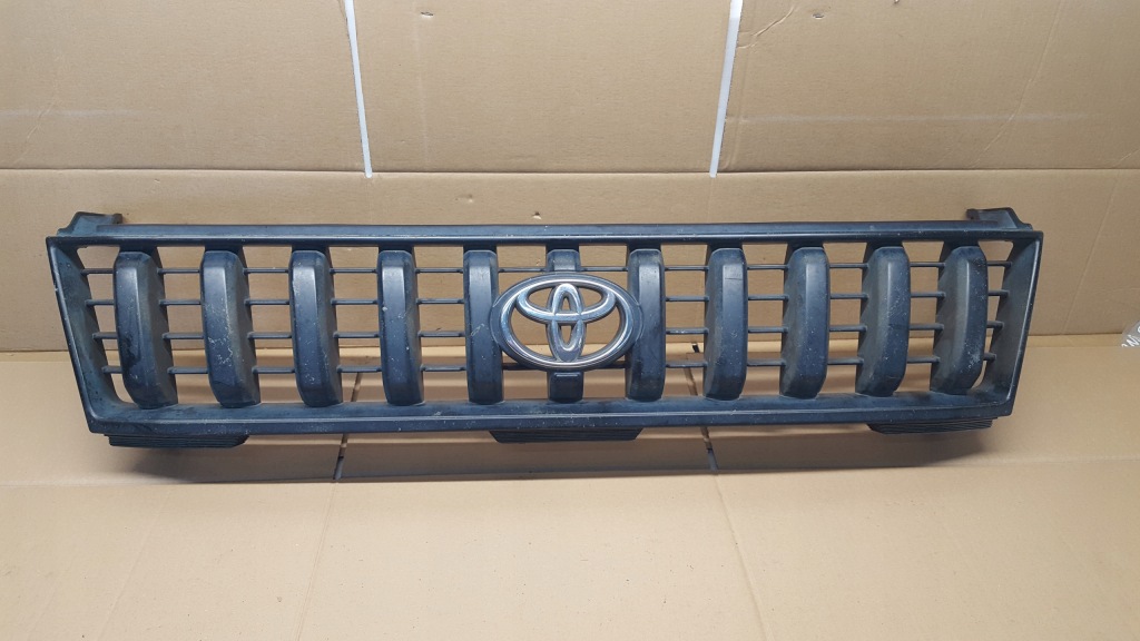 фото №1, Toyota land cruiser 90 przedlift решётка радиатора решётка радиатора 53100-60030