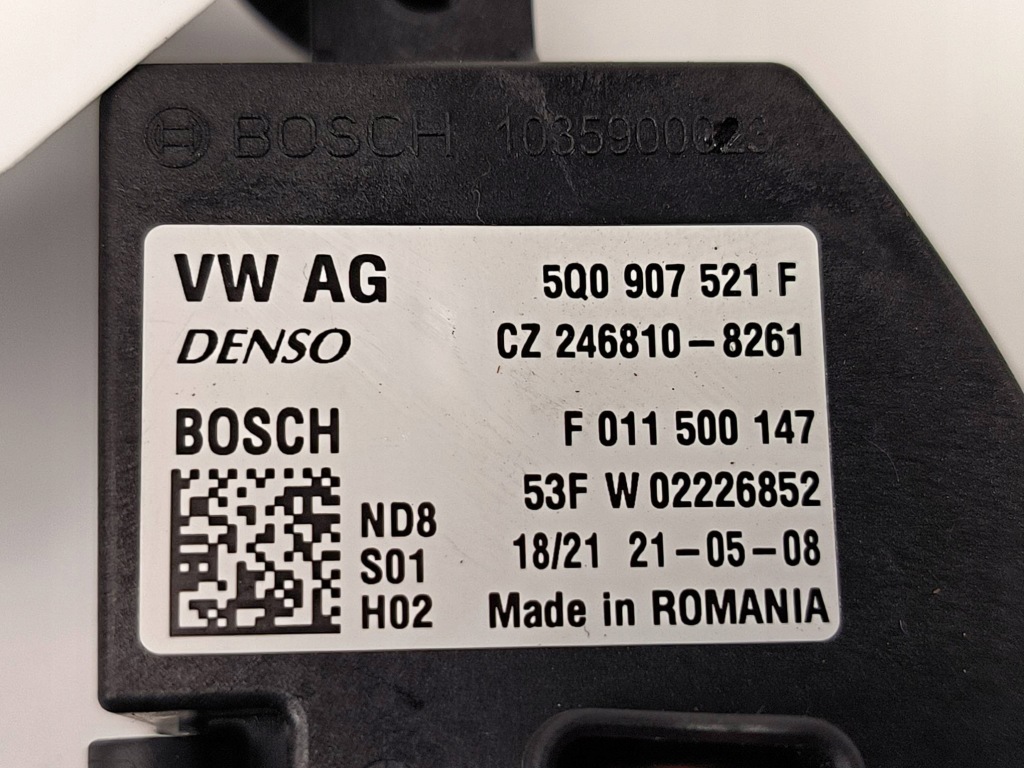 фото №4, Резистор вентилятор 5q0907521f skoda octavia iv