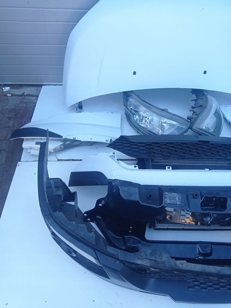 фото №5, Kompletny перед iveco daily 2014r- 2.3 hpi капот бампер крила радіатор