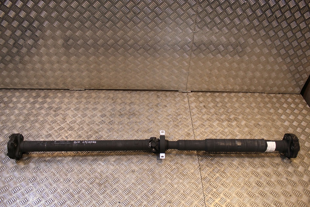 фото №1, Bmw 8 g16 840i wał приводной 1653mm 3.519km