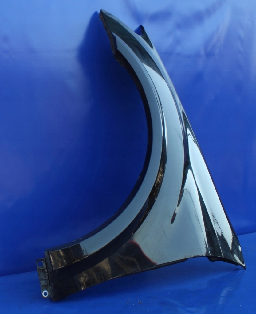 Крыло перед передний левый + накладка молдинг amg mercedes w164 ml цвет 197 Недорого