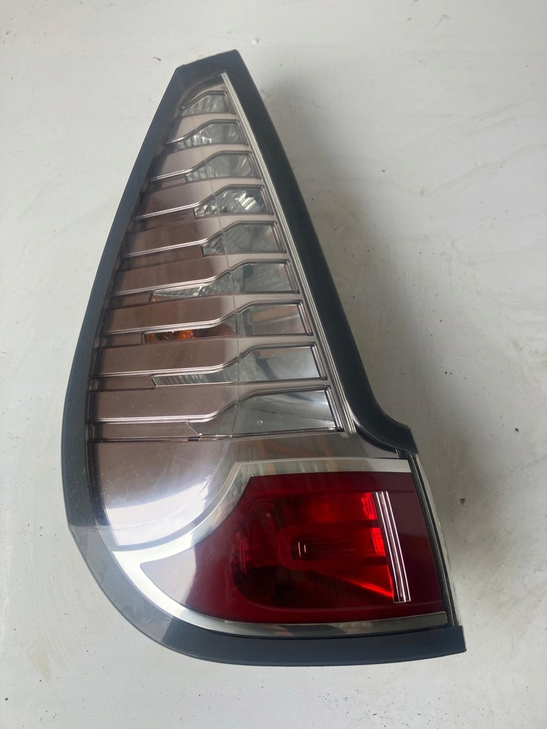 фото №1, Лампа левый задняя renault scenic iii lift 265558940r