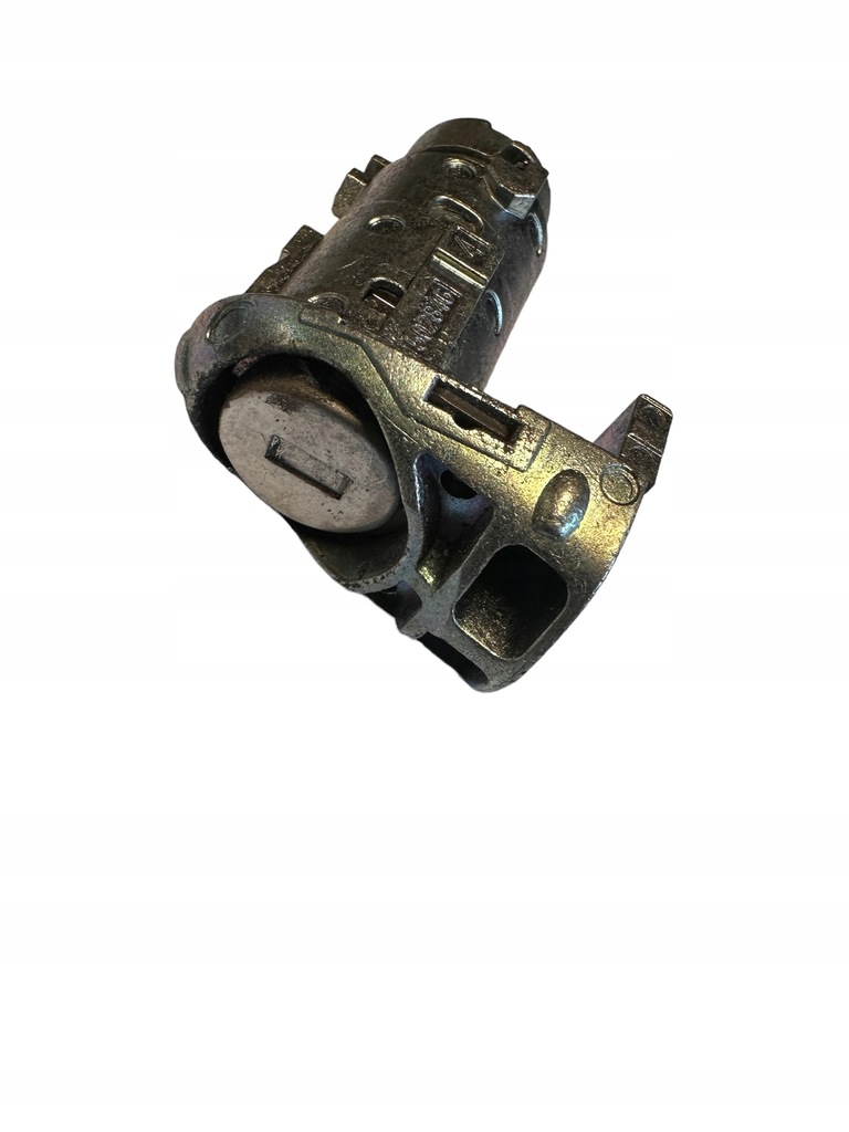 фото №1, Renault master iii вкладка замка