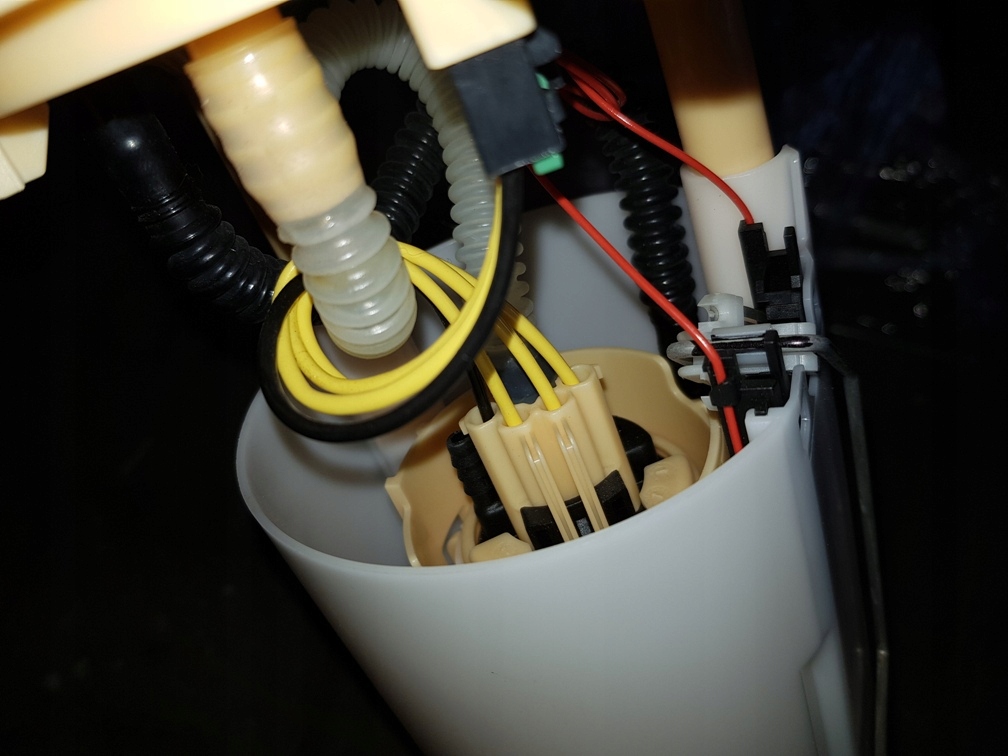 фото №3, Насос pal. модуль renault megane 1,6tce 1 bosch