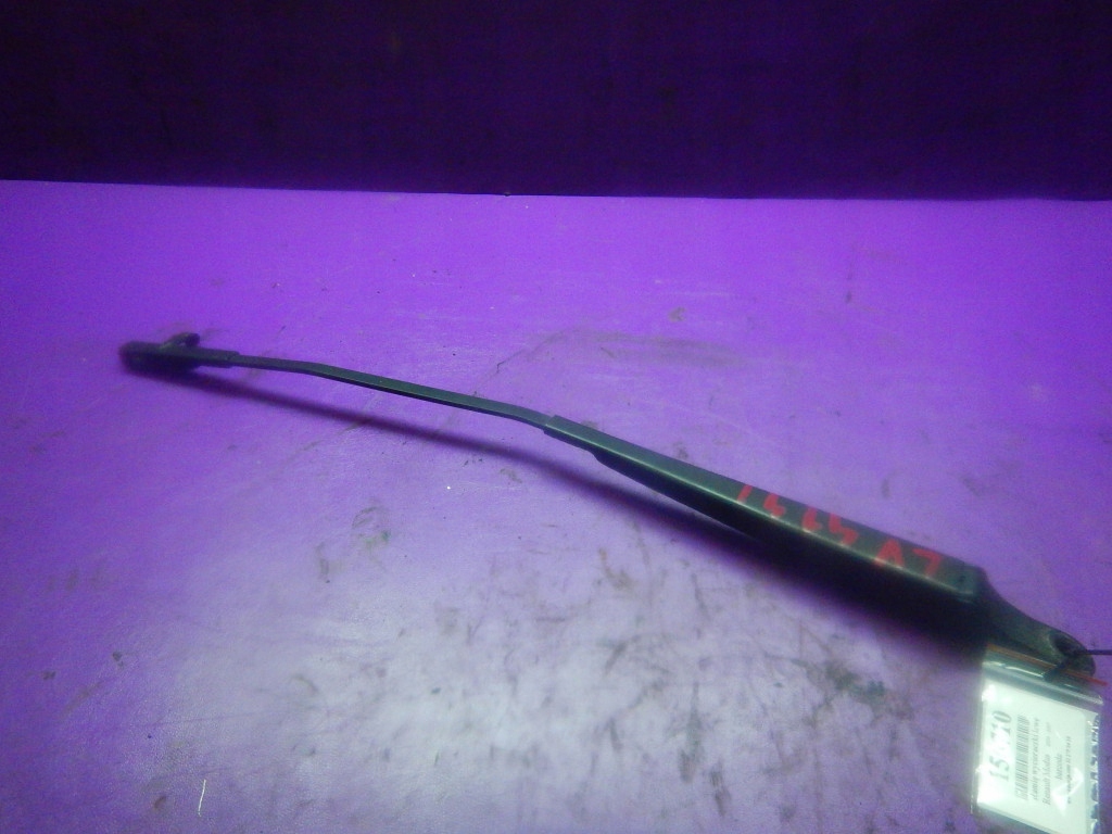 Купити Renault modus 04-07 важіль двірники ліва 8200360823a