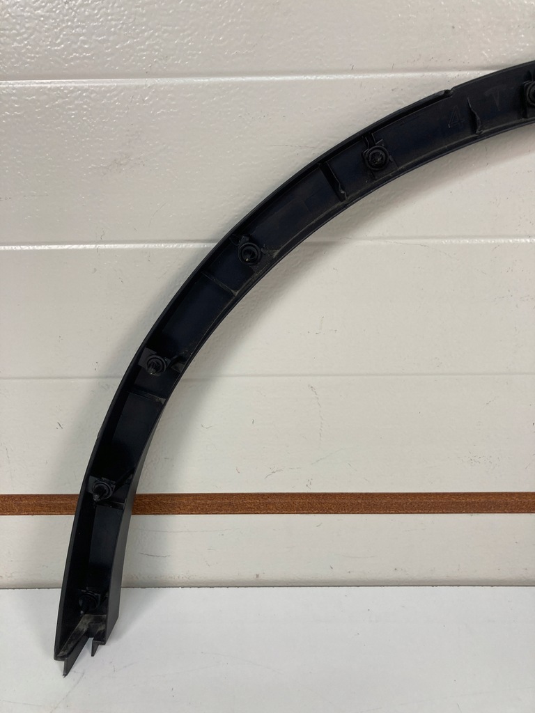 фото №6, Молдинг накладка крила правого заднього tesla y