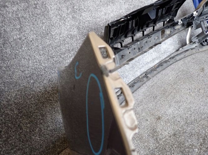 Renault megane iii lift 12-14 бампер передний перед Оригинал