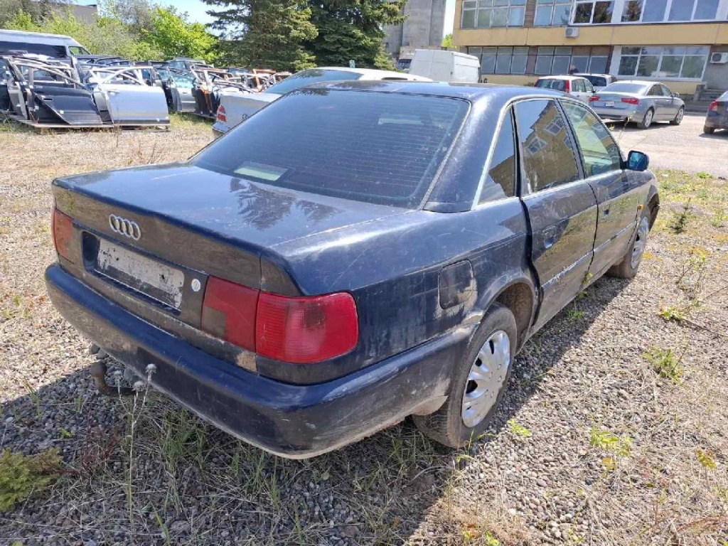 Купить Audi a6 двигатель крышка отопителя 1996 2.5l 4a0820511b 0132801022