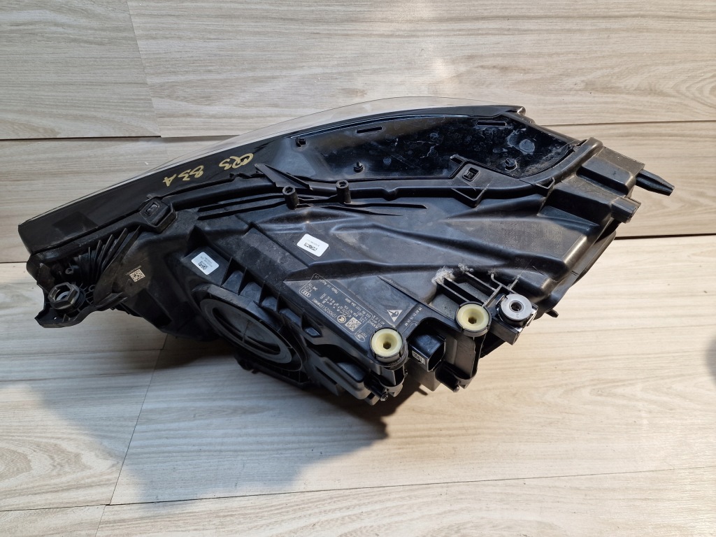 Audi q3 2 83a фара правий передня full led Недорого