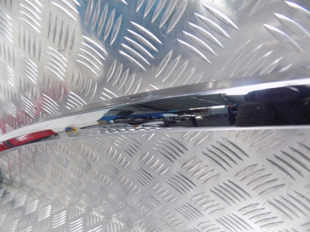 Tesla model s молдинг двері права перед передня Доставка