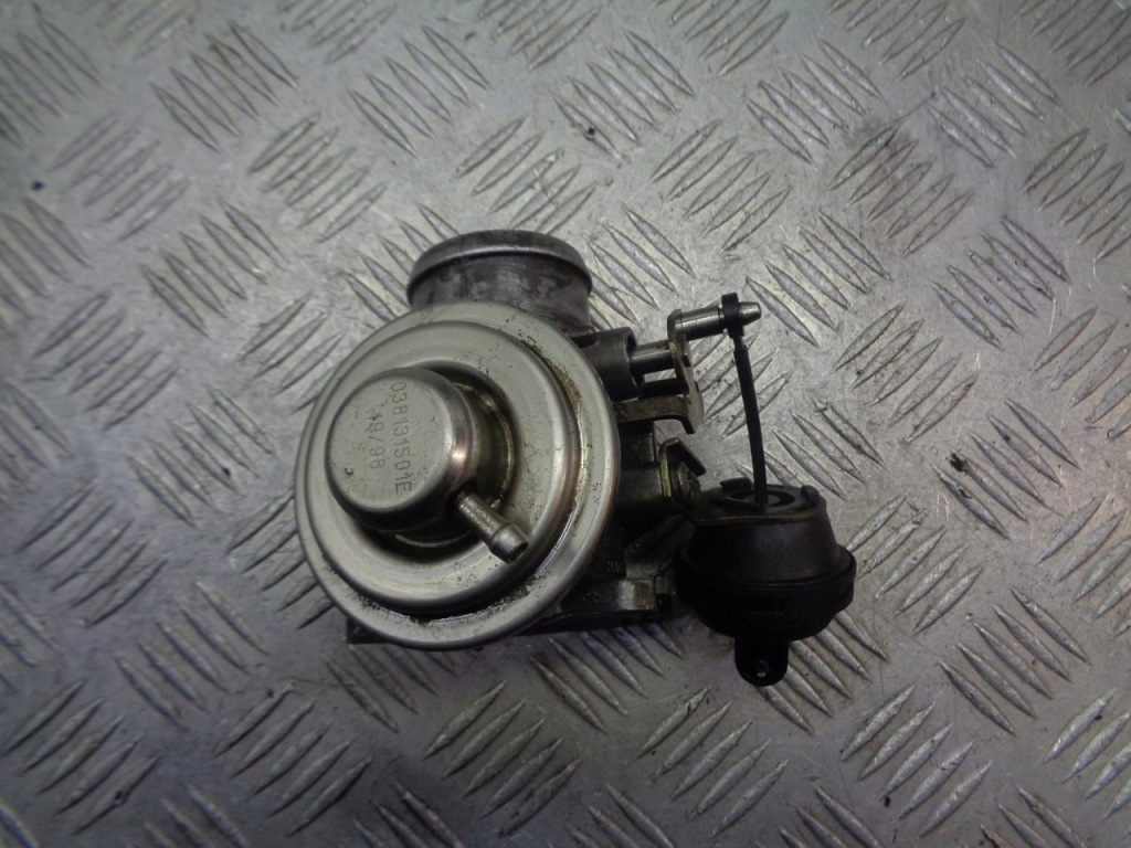фото №1, Клапан egr vw bora 1.9 tdi 0381311501e