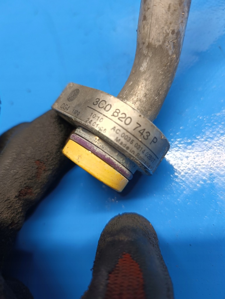 фото №4, Шланг кондиціонера трубки vw passat b6 2.0 tdi