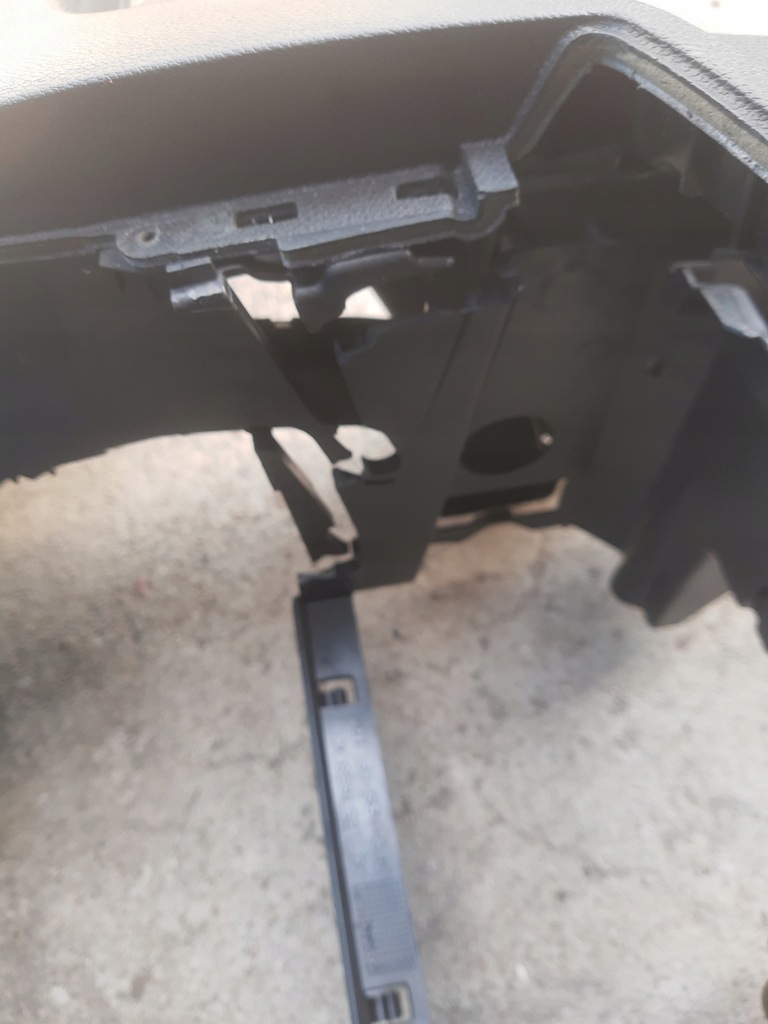 фото №7, Mercedes c w204 2008-2011 консоль подушка подушка безпеки колінна