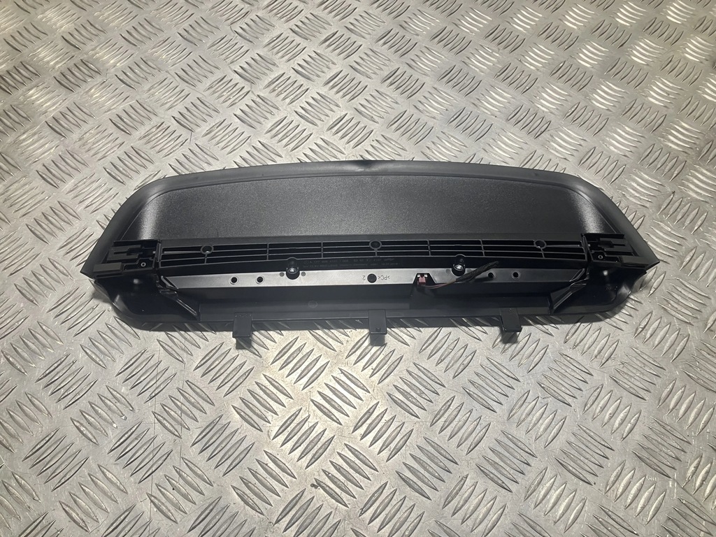 фото №1, Третий свет стоп mercedes w177 sedan