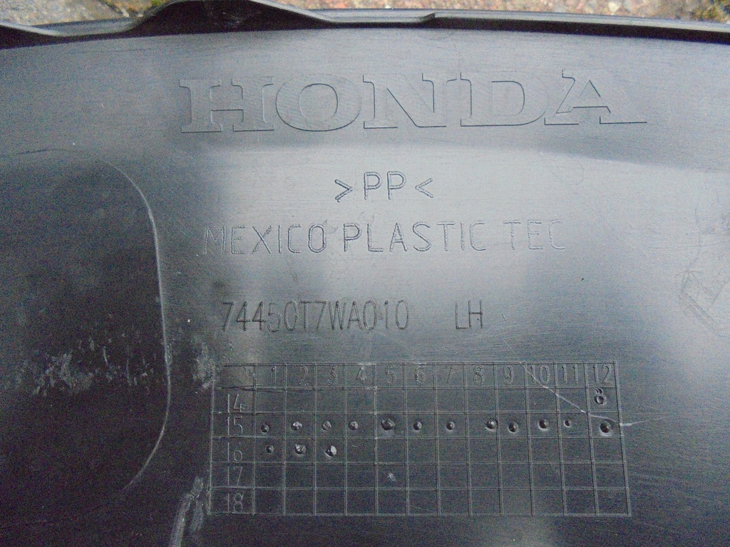 фото №8, Молдинг na крыло задняя левая honda hrv 2015-2020r