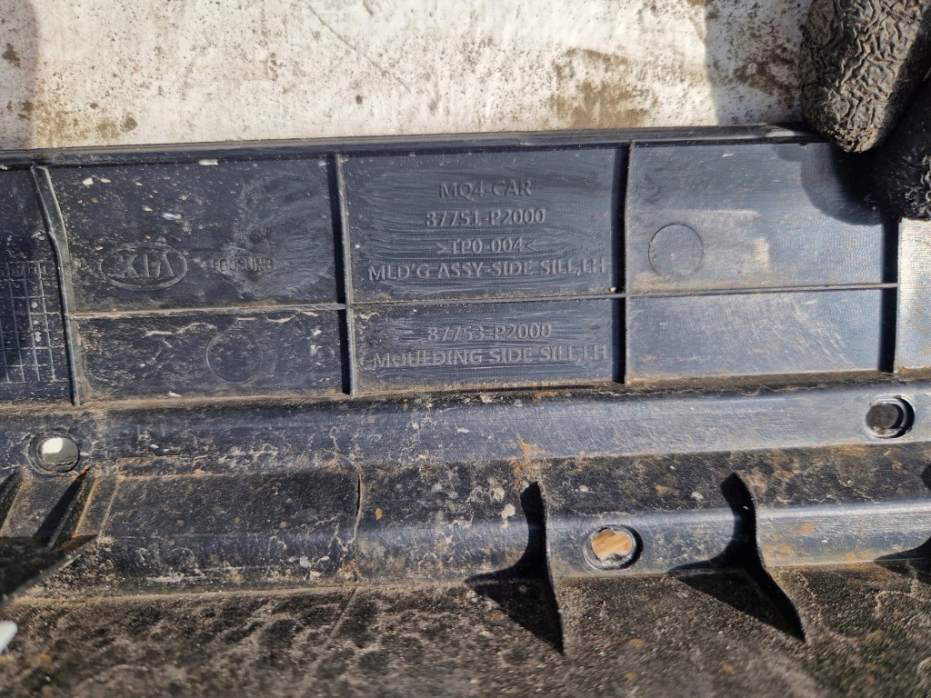 фото №7, Молдинг порог левая kia sorento mq4 iv 4