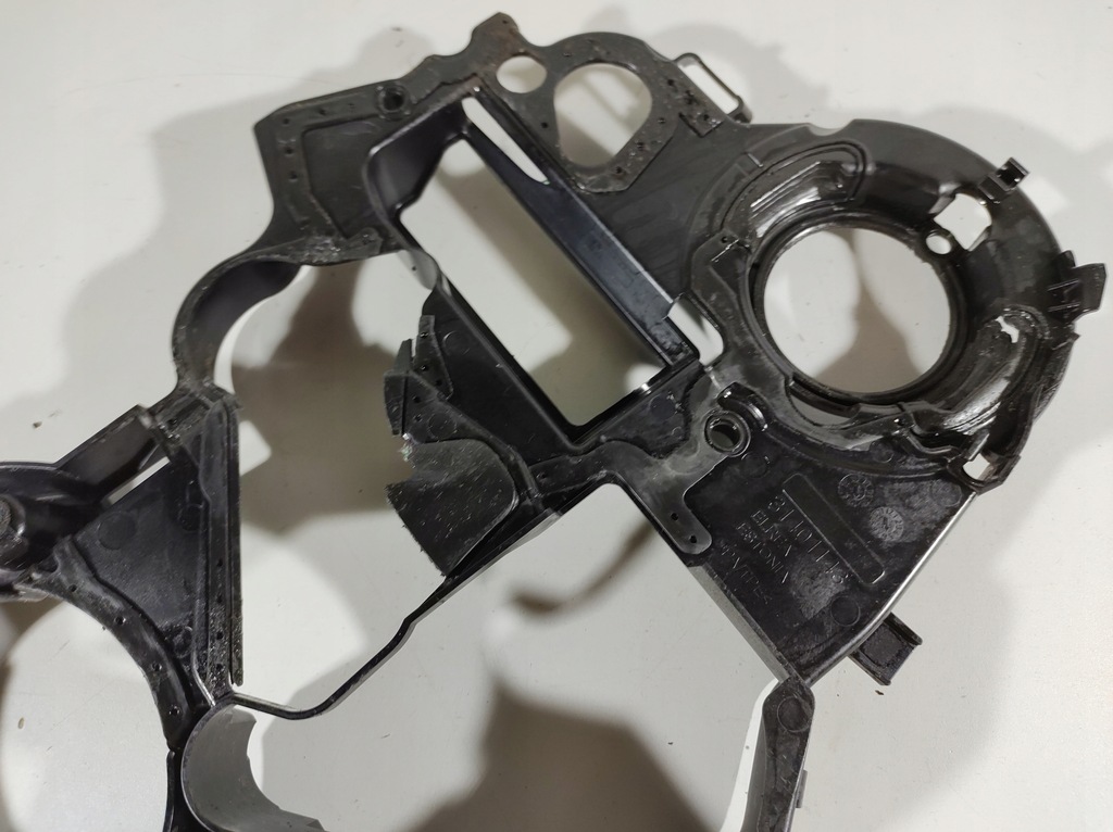 фото №9, Volvo s60 2.0 d2 13- защита распределительного вала 31401143