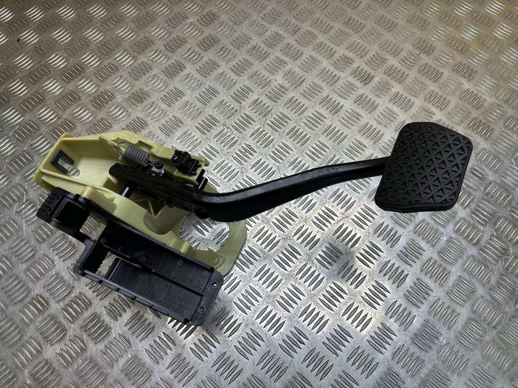 фото №1, Педаль гальма bmw 6 f06 f10 f12 f13 2013 9144253