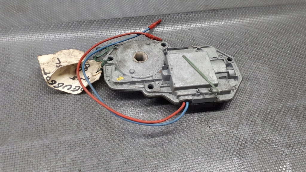 фото №1, Моторчик люк peugeot 405