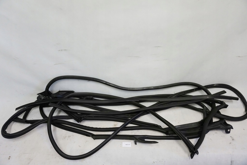 фото №1, Набор прокладка дверь багажник vw arteon fl nowe