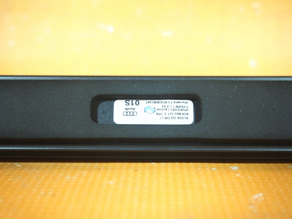 Купить Audi q3 83a 22km рейлинг крышный чёрный левое  83a860021c