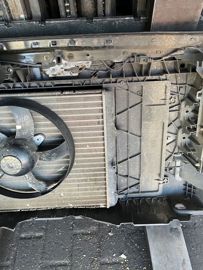 фото №10, Усилитель pas передний skoda roomster fabia ii 5j0805588d