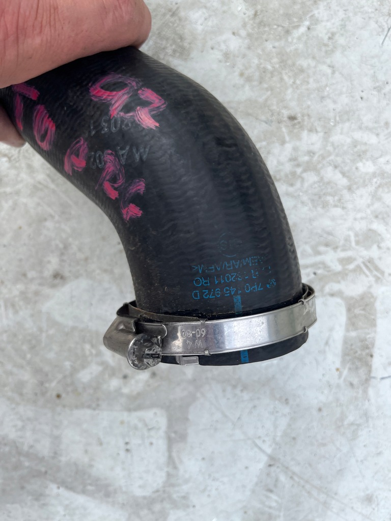 фото №1, Труба wąż шланг vw touareg 7p0145972 d