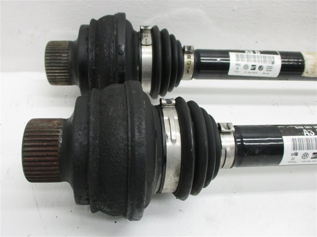 Приводной вал левый задний  audi a6 c7 a7 a8 d4 q5 8r0501203d Недорого