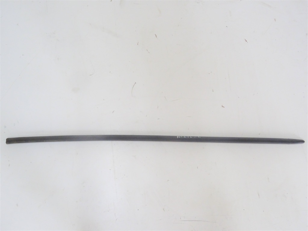 фото №1, Opel astra h iii gtc молдинг стекло левая