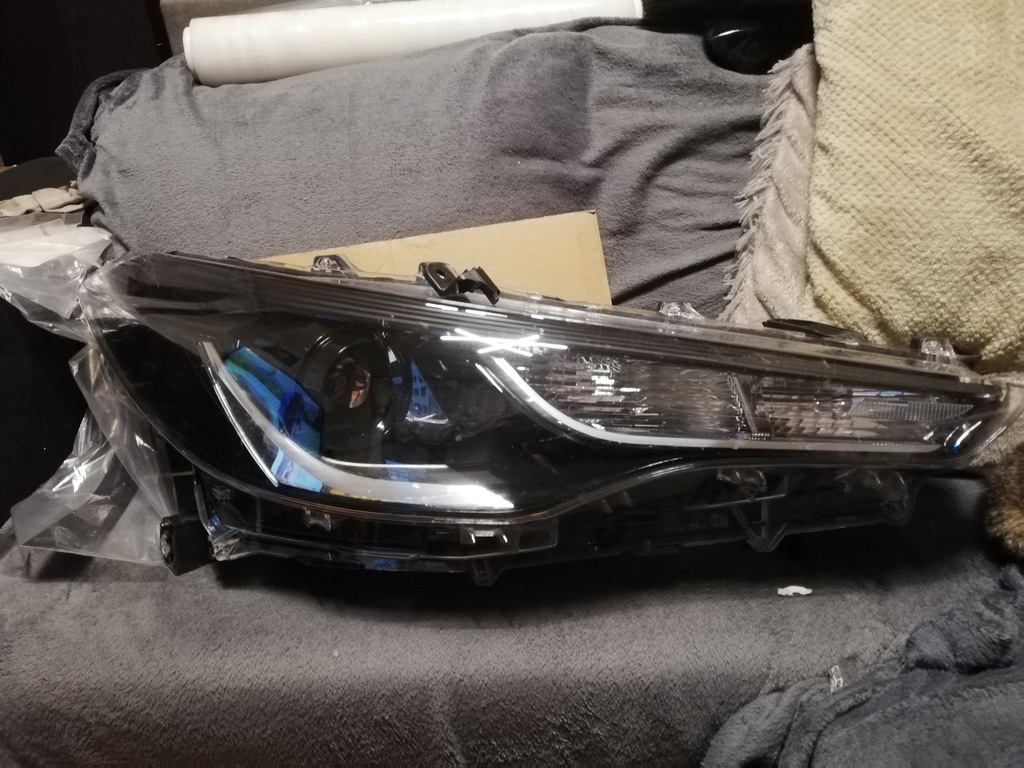 фото №9, Фара лампа правая full led линза europa toyota corolla cross 20-