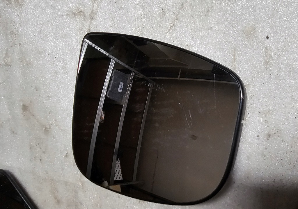 фото №1, Peugeot partner ii citroen berlingo вкладиш дзеркало