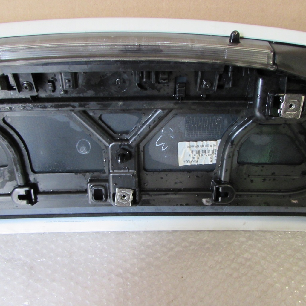 фото №11, Спойлер спойлер крышки задний renault zoe белый перламутр