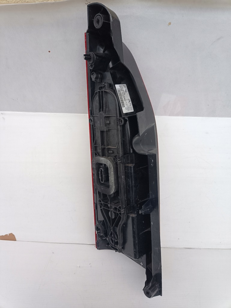 фото №4, Peugeot partner iii лампа задняя задняя правая наружная 9820555280